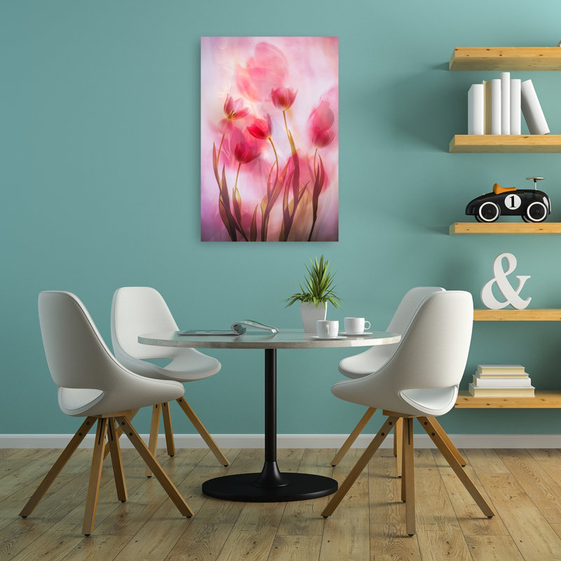 «Dreamy Pink Tulips Delicate Dreamy Ethereal Tulip Flower Spring», reproduction d'art, 36" H x 24" W
