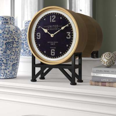 Analogique: horloge de table numérique à quartz en métal