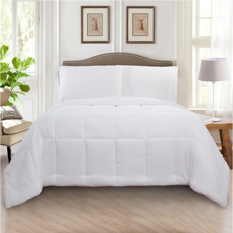 All Season Lightweight Down Alternative Comforter, King