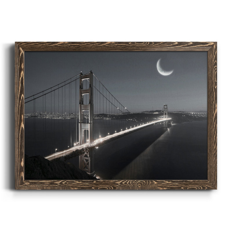 Moonrise - cadre photo, impression sur toile, Toile avec cadre en noyer, H 37,5 po x l 27,5 po x P 1,5 po