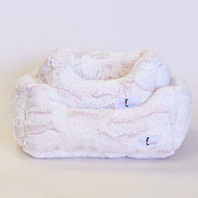 Whisper Polyester Pet Bed