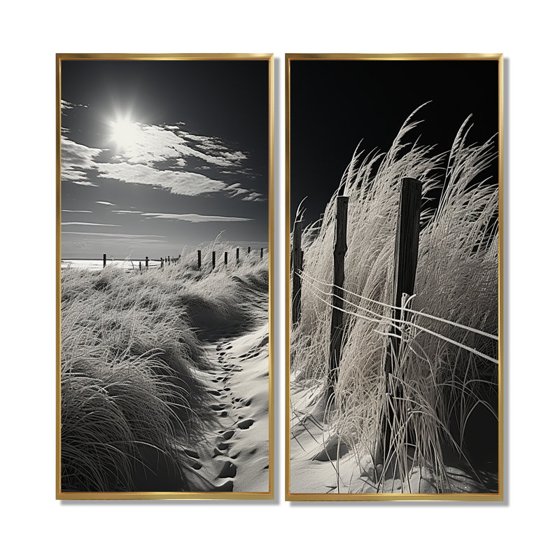 Horizon de plage noir et blanc - art mural côtier, H 32 po x l 32 po, Impression encadrée flottante, Doré