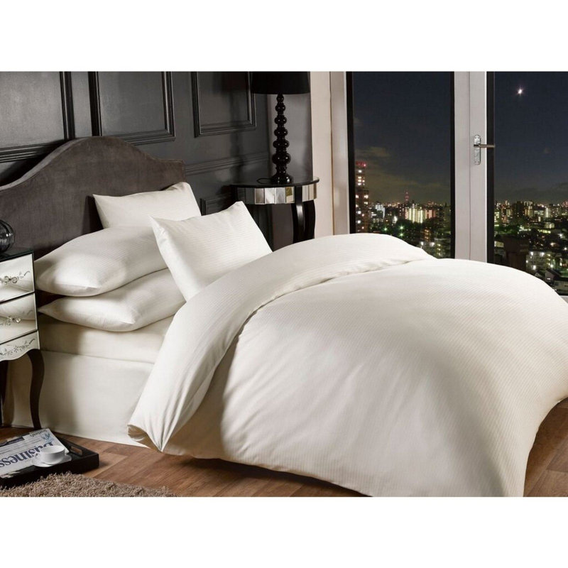 Grosvenor Percale Fitted Sheet, Super King (6'), Cream