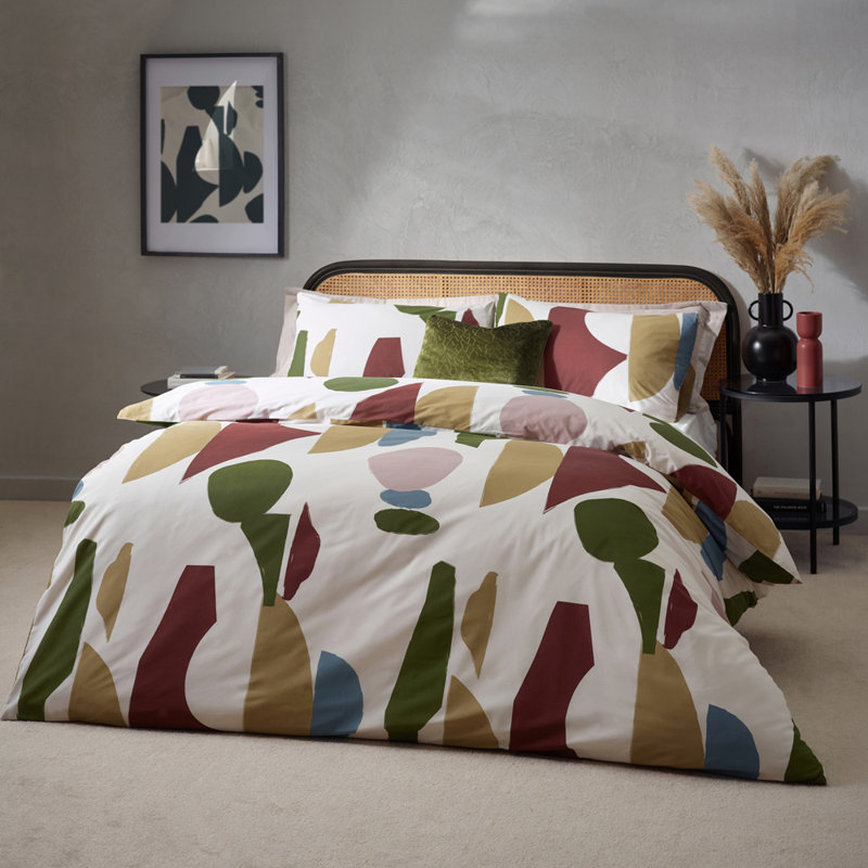 Areonia 144 TC Duvet Cover Set, Green/Red/Tan, Kingsize - 2 Standard Pillowcases