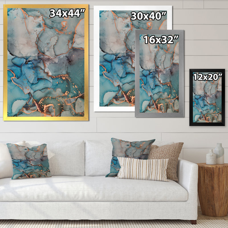 Bleu doré infusé liquide II - peinture sur toile, H 32 po x l 16 po, Cadre d'angle fermé noir