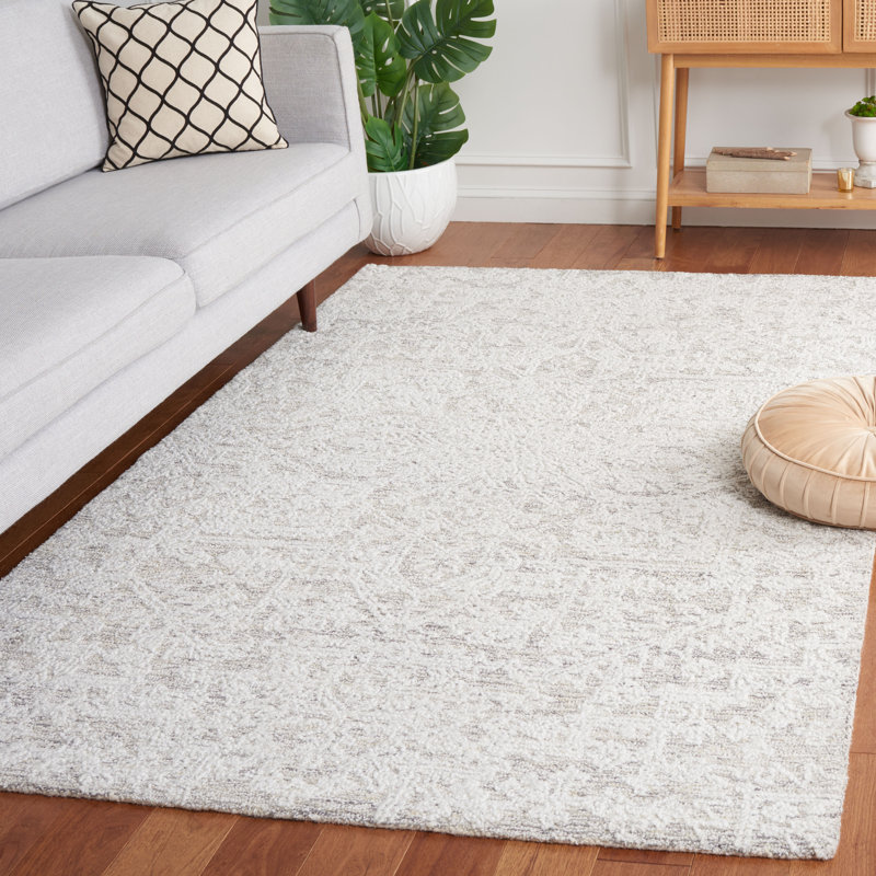 Mabil Hand Tufted Performance Oriental Rug, Rectangle 5' x 8'