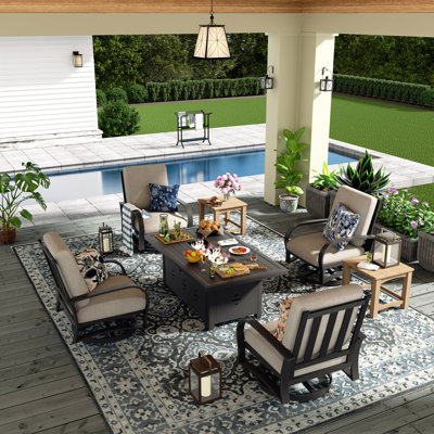 Ensemble de conversation extérieur pivotant pour 4 personnes avec table Sunbrella® et foyer extérieur Chamber