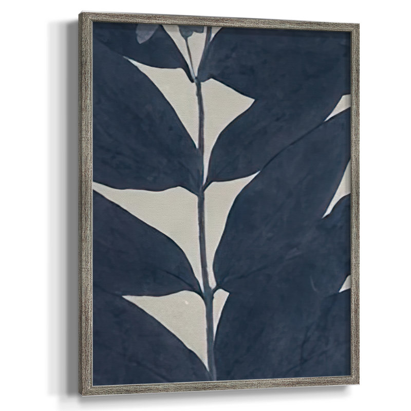 Reproduction encadrée de fleurs bleu marine pressées IV - bois massif, H 11 po x l 9 po