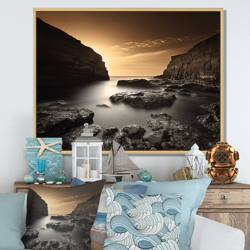 Poche - salon d'art mural plage et océan, H 34 po x l 44 po x P 1,5 po, Cadre naturel flottant