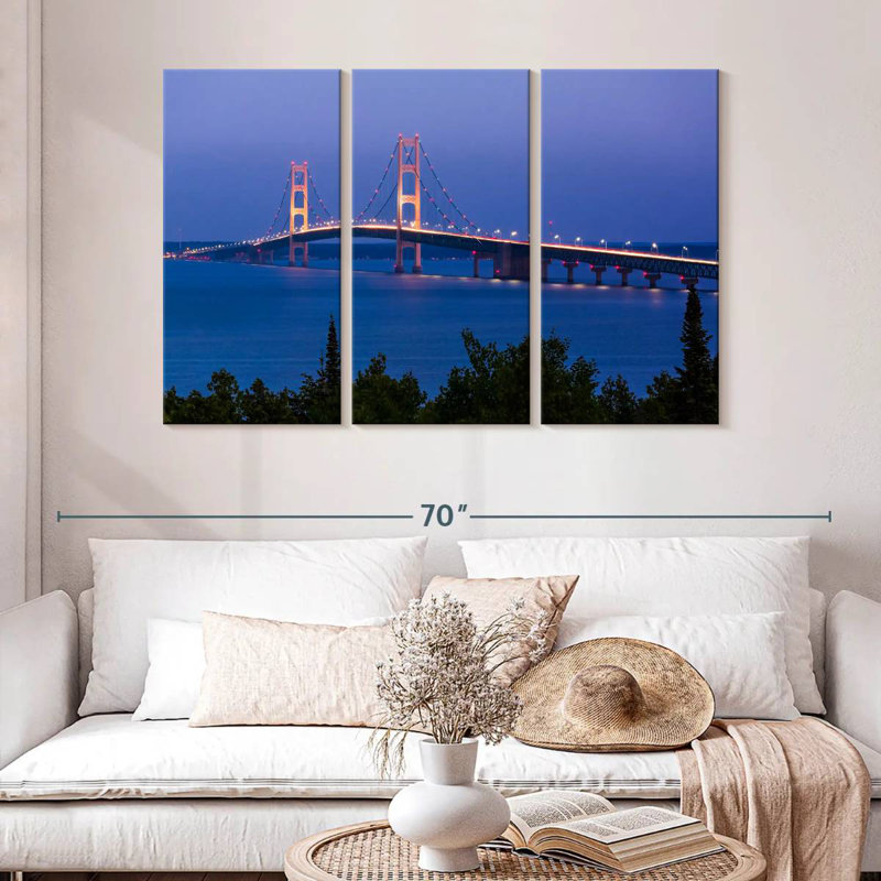 Lilie Mighty Mac Twilight, 32" H x 50" W
