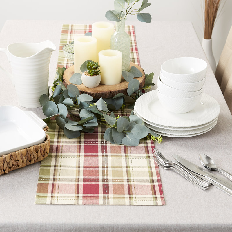 Chemin de table Chrishaud