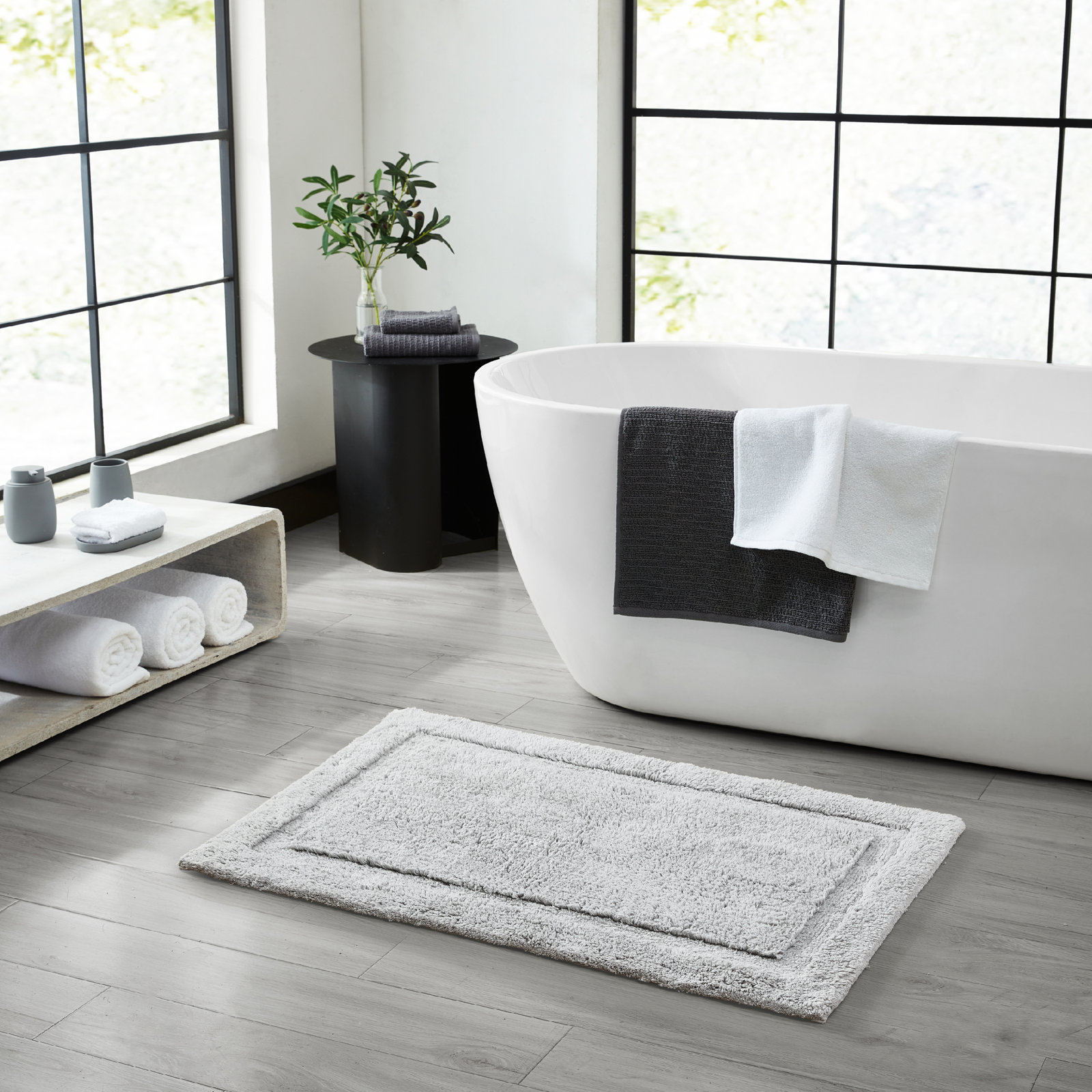 Rane Plush Cotton Bath Mat, Soft Gray, 27"W x 45"L
