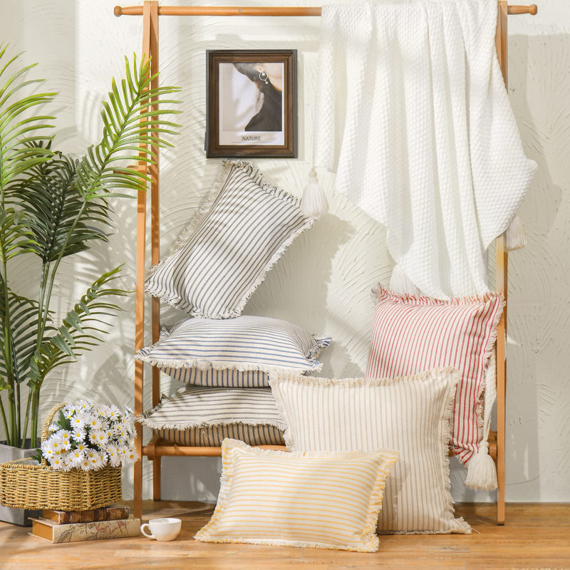 Ensemble de 2 housses de coussin décoratif avec coussins décoratifs en coton Chic, Carré 20 po, Rayures bleu marine