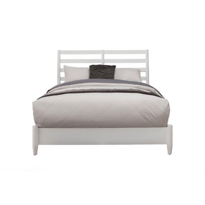 Lit standard en bois Lamphere