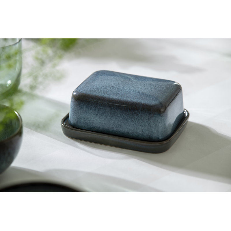 like. by Villeroy & Boch – Lave Glace Butter Dish