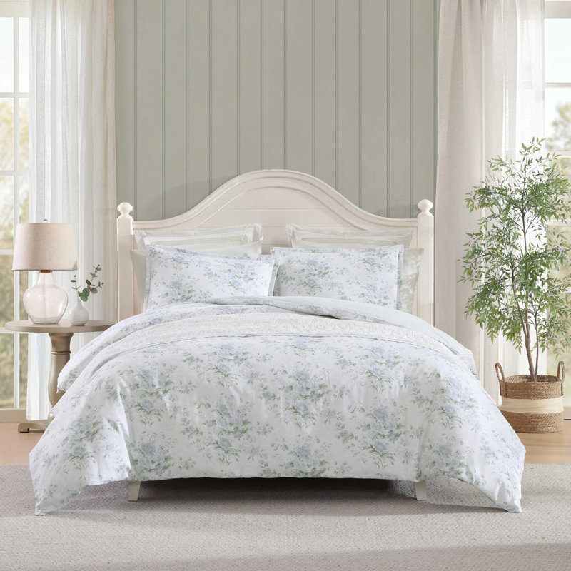 Laura Ashley Arundel Cotton Reversible Grey Duvet Cover Set, King Duvet Cover + 2 King Shams