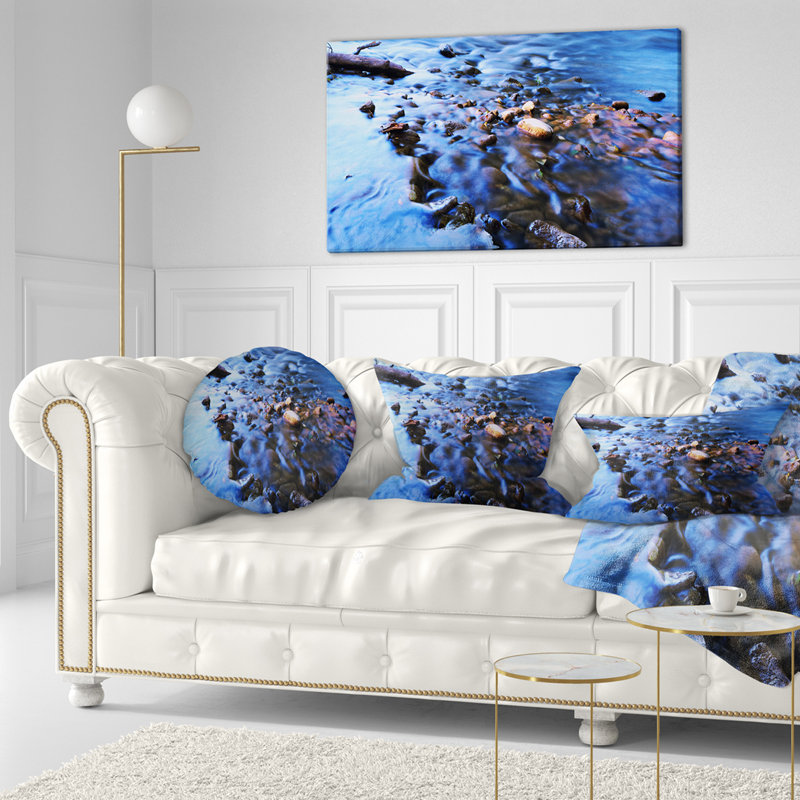 Coussin décoratif de plage surdimensionné rock blue river panorama