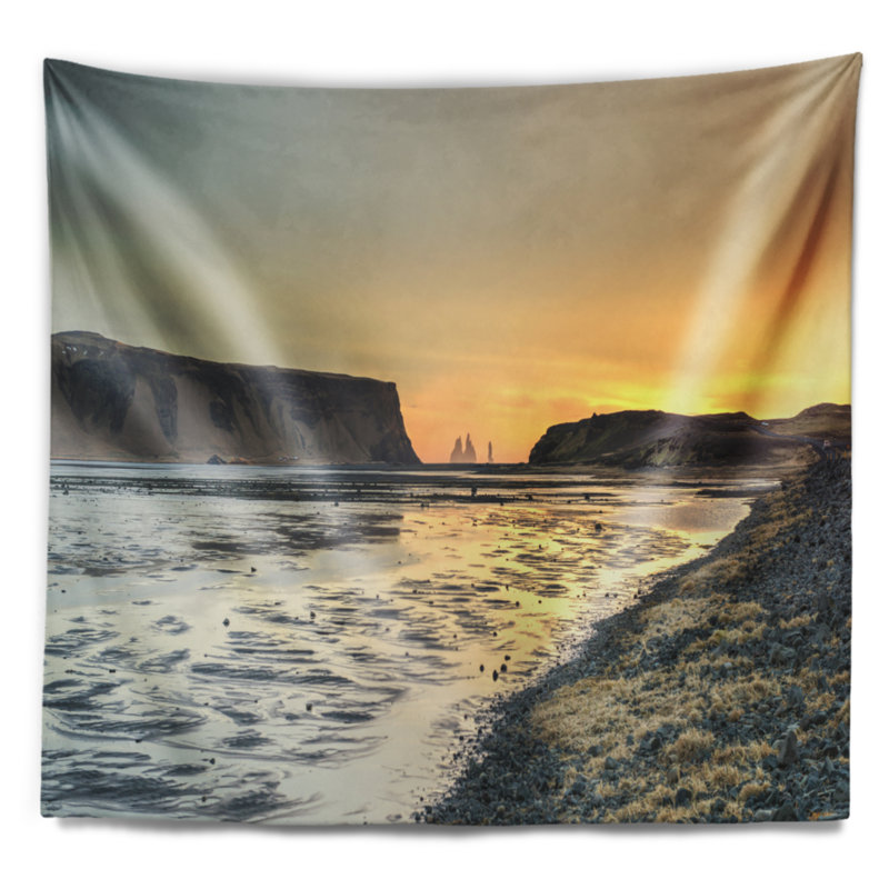 Tapisserie «Seashore Dyrholaey View Unto Reynisfjara», H 32 po x l 39 po