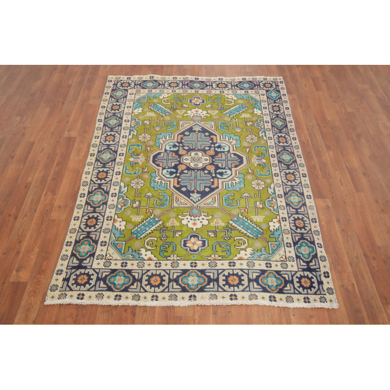 Green Geometric Medallion Traditional Rug 4x6