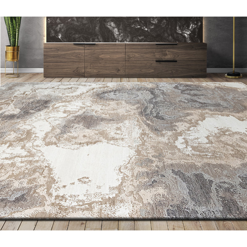 Hand Knotted Silk and Wool Indoor Rug, Rectangle 5' x 8'