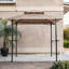 Pavillon de jardin en métal neutre beige avec comptoirs de bar pour la cuisine extérieure, 95 x 59 x 97 pouces