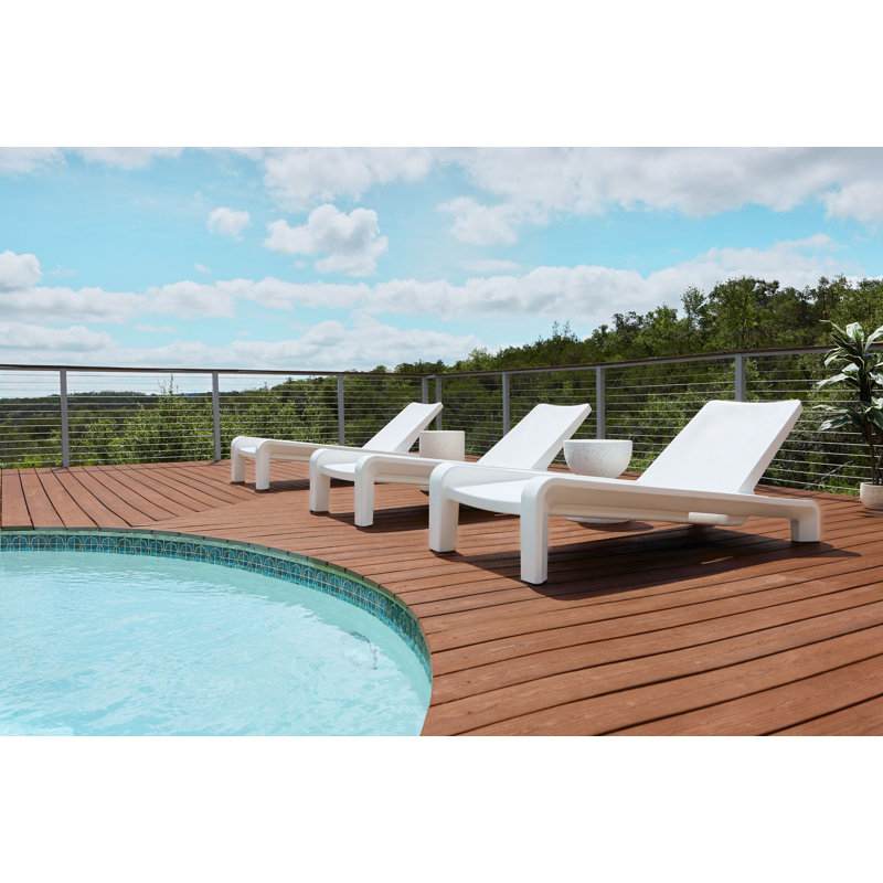 Deck Outdoor Chaise Lounge, Highcloue White