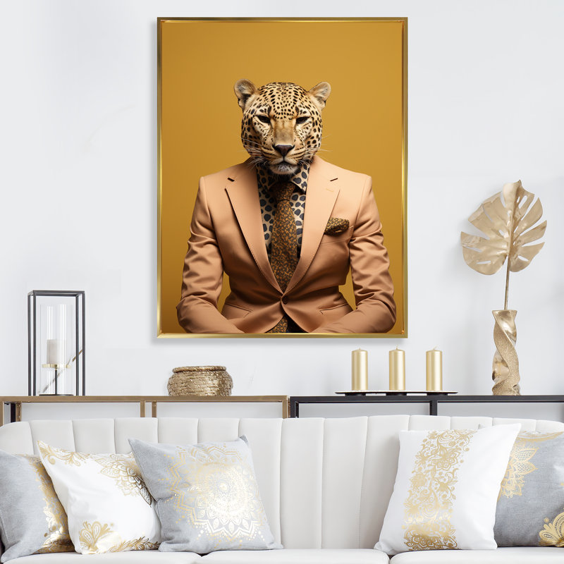 Art mural jaune guépard II, Cadre flottant doré, H 40 po x l 30 po x P 1,5 po