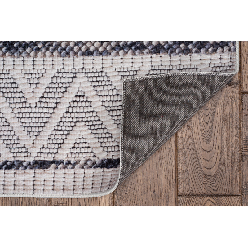 Geometric Indoor Rug, Runner 2' x 10'