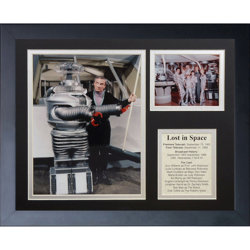 «Lost in Space Collage», souvenirs encadrés