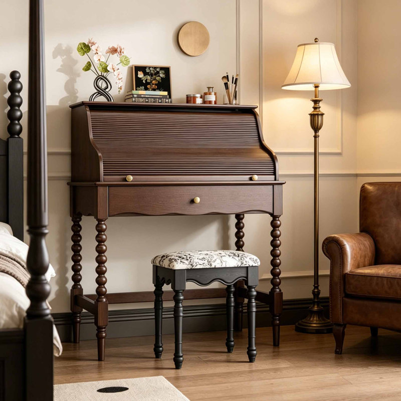 Italian style creative indoor dressing table