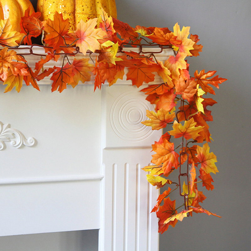170cm Lighted Faux Maple Garland with Lights