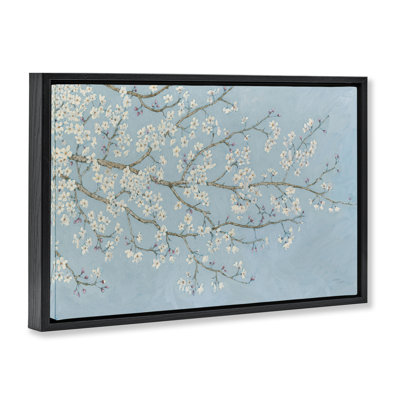 Toile flottante encadrée «Delicate Apple Blossoms» par Wellington Studio