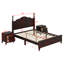 Lit plateforme en bois et deux tables de chevet-432367992-432368263