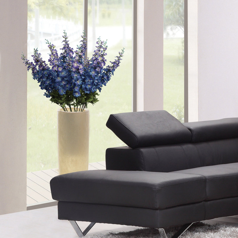Delphinium 37 po de hauteur avec 18 capitules réalistes