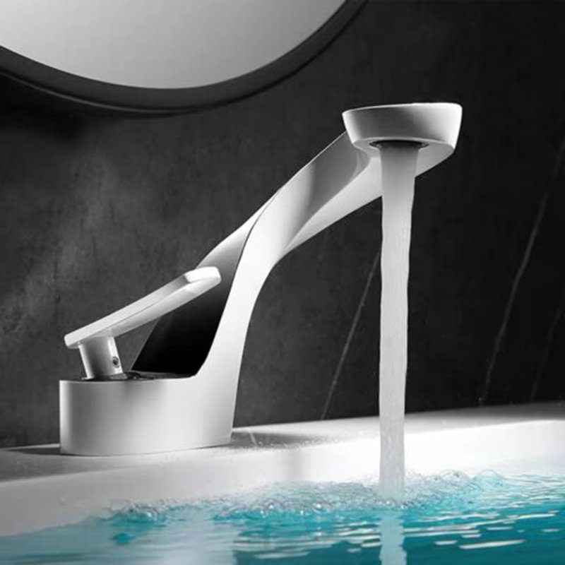 Single-Hole Single-handle Bathroom Faucet