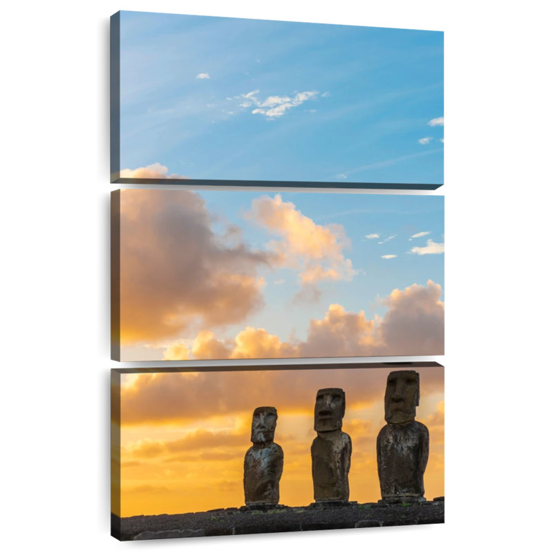 Lilie rangée de statues Moai, H 32 po x l 20 po