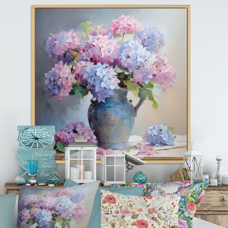 Bouquet d'hortensias tendres dans un doux pastel I - impression, 16" H x 16" W, Cadre flottant brun