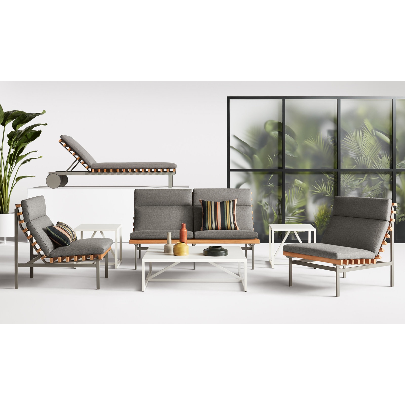 Strut 20'' Metal Outdoor Coffee Table, Carbon, 12" H x 40" W x 40" D