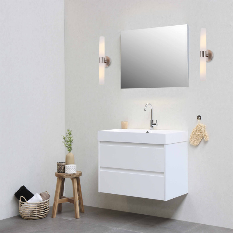 Vachel Armed Sconce