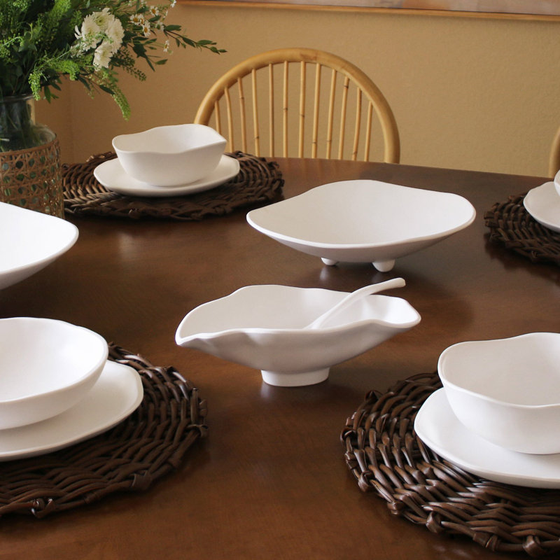 Beatriz Ball Vida Melamine Serving Bowl