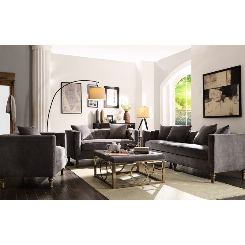Fauteuil d'appoint moderne gris avec coussin - offrant un confort luxueux qui rehausse le confort de l'assise