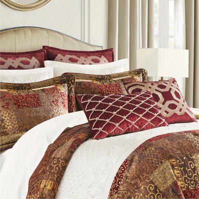 4 Piece Comforter Set