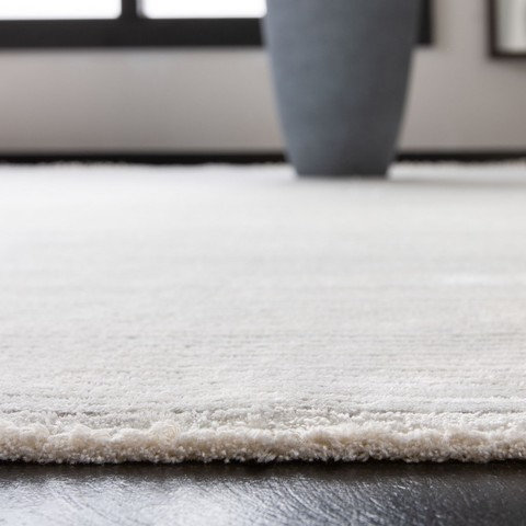 Aubreanna Viscose Area Rug, Rectangle 183 x 274 cm