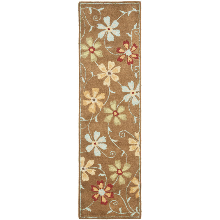 Emrick Hand Hooked Wool Floral Rug