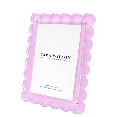 Cadre festonné rose pastel