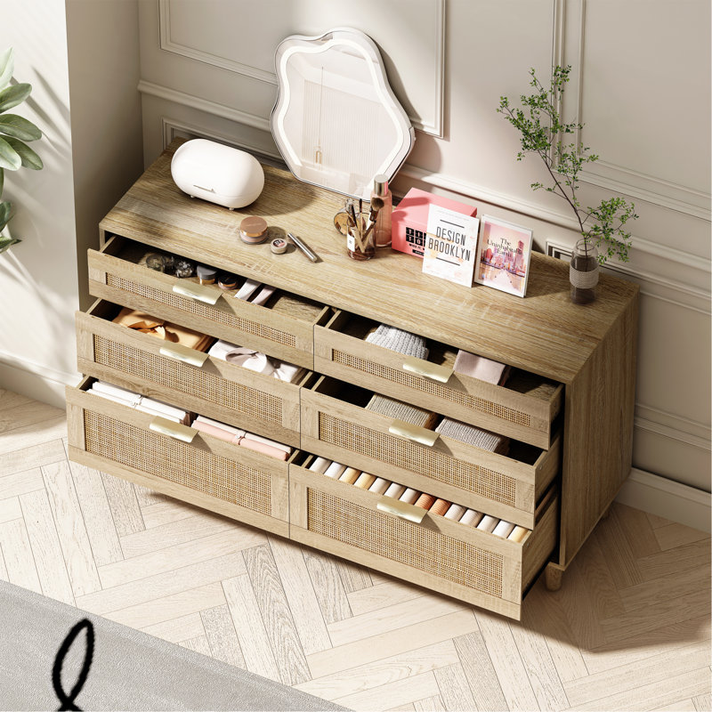 Commode en rotin avec 6 tiroirs, poignées en bois et en métal pour le rangement et l'organisation de la chambre à coucher