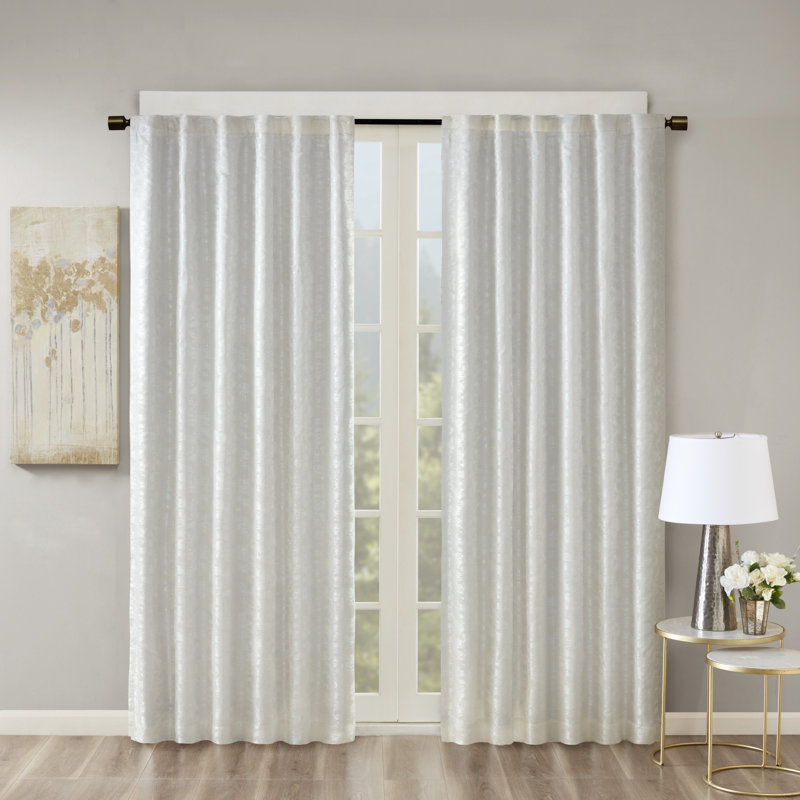 Rideau simple occultant et isolant Cassius, L 50 po x L 84 po, Blanc / argenté