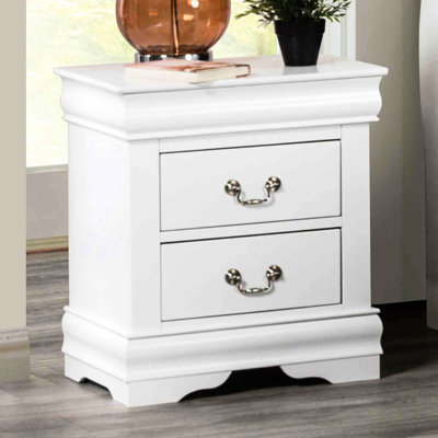 Table de chevet transitionnelle en bois massif blanc avec poignées de tiroir suspendues et 2 tiroirs pour chambre à coucher, 54,6 cm (l) x 39,4 cm (p) x 59,7 cm (h) - Finition chambre à coucher, design, bois, tiroirs, pieds en équerre.