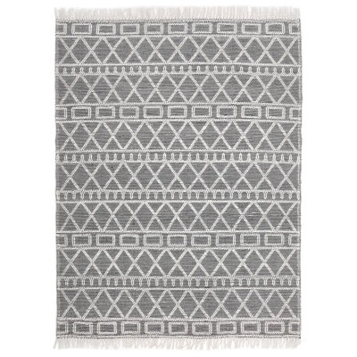 Alberta Geometric Area Rug in Gray/White