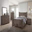 Mobilier de chambre à coucher avec tiroirs en bois à finition naturelle